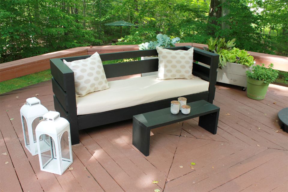 how to make outdoor furniture