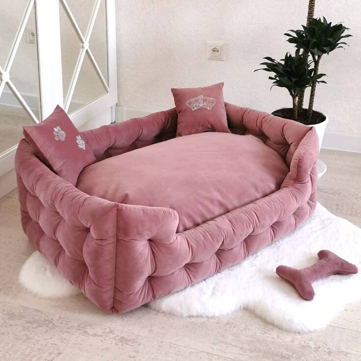 pink kennel for dogs